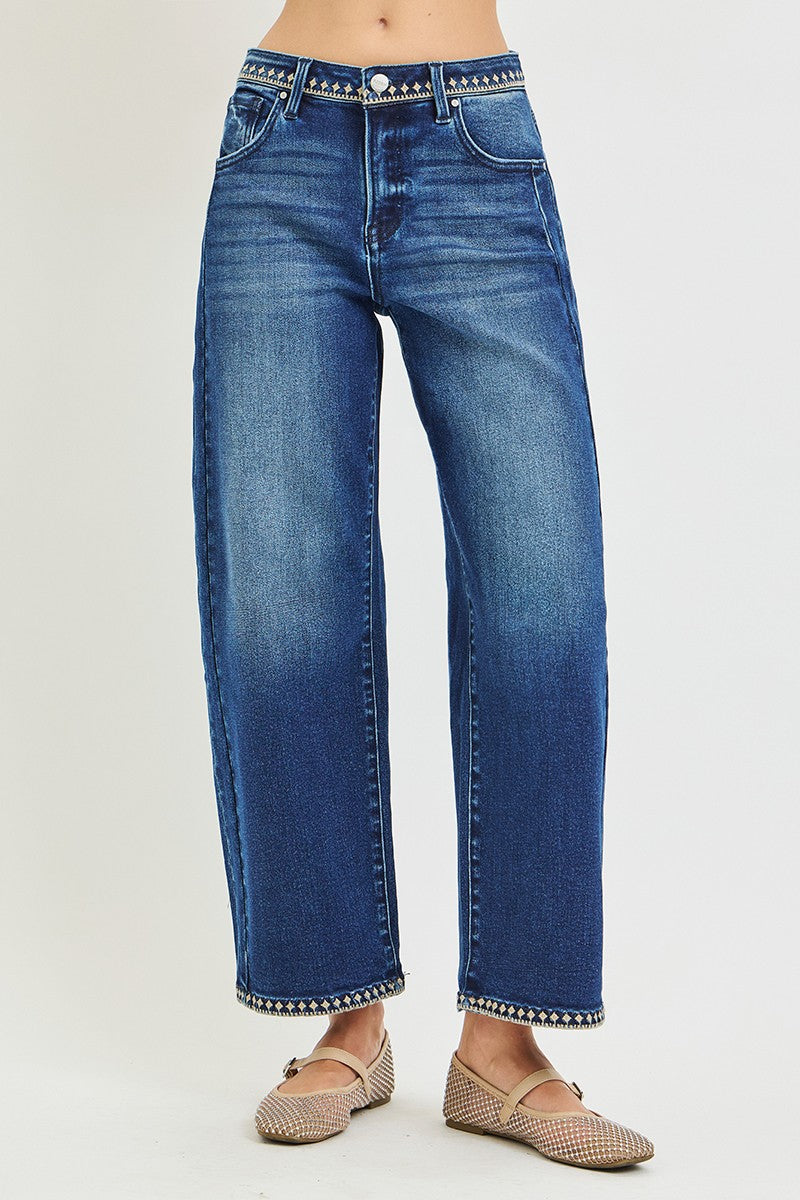 Jeans with embroidery detail